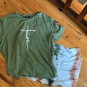 chic Olive Green "Faith" Graphic Tee for Kids